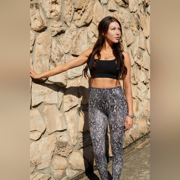 SPANX Pants - Spanx Faux Leather Snake Shine Legging  M